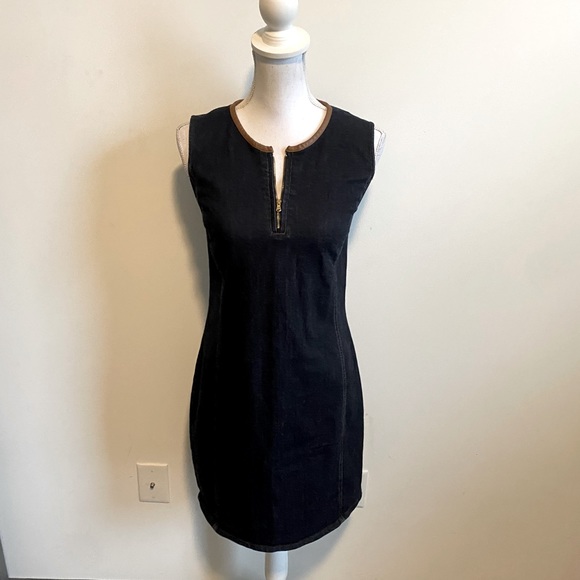 Lauren Ralph Lauren Dresses & Skirts - Lauren Ralph Lauren Women’s Denim Sleeveless Dress Size 6